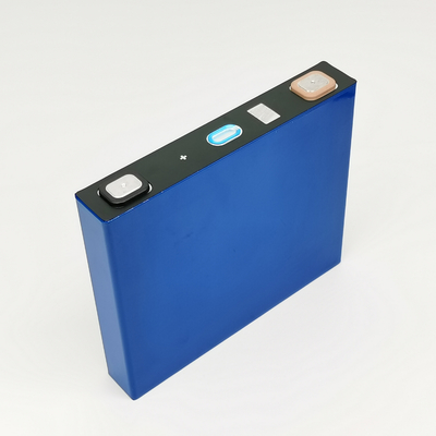 Cellules de batterie prismatiques de MSDS 3.2V 100Ah pour le stockage de l'énergie de chariot de golf