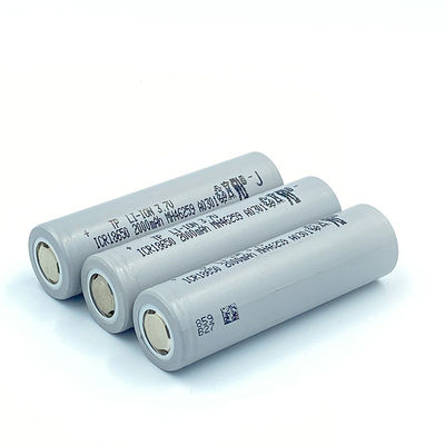 3,7 cellule de batterie de l'ion 18650 de lithium des cellules de batterie de V 2000mah 18650 10C pour le chariot de golf
