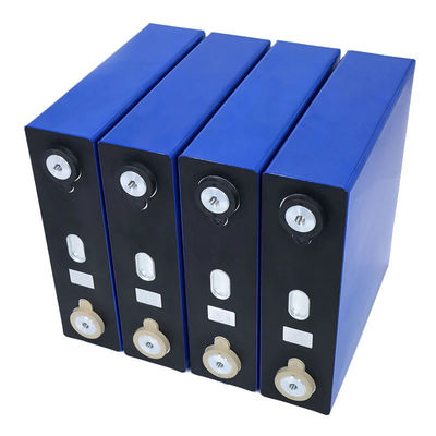 paquet de batterie au lithium de 3.2V 120AH LiFePO4 la vie de cycle de 3000 fois