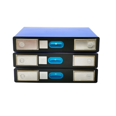marchandises prêtes des cellules de batterie 6C de 40Ah 3.2V LiFePO4 de charge&amp;discharge constant prismatique de haut débit une catégorie